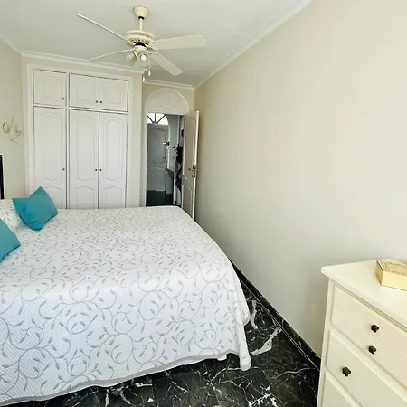 Luxury Apt. With Stunning Sea View *