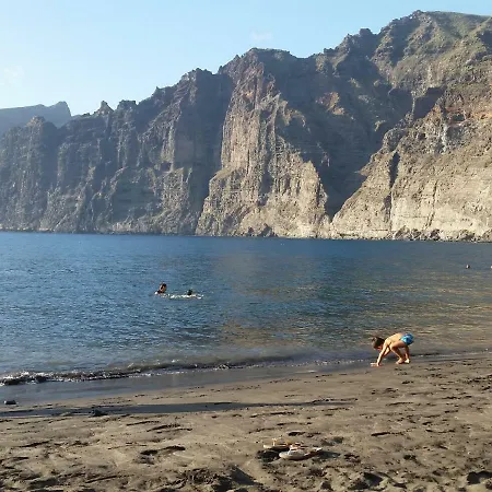 Luxury Apt. With Stunning Sea View *